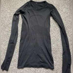 Lululemon swiftly tech long sleeve